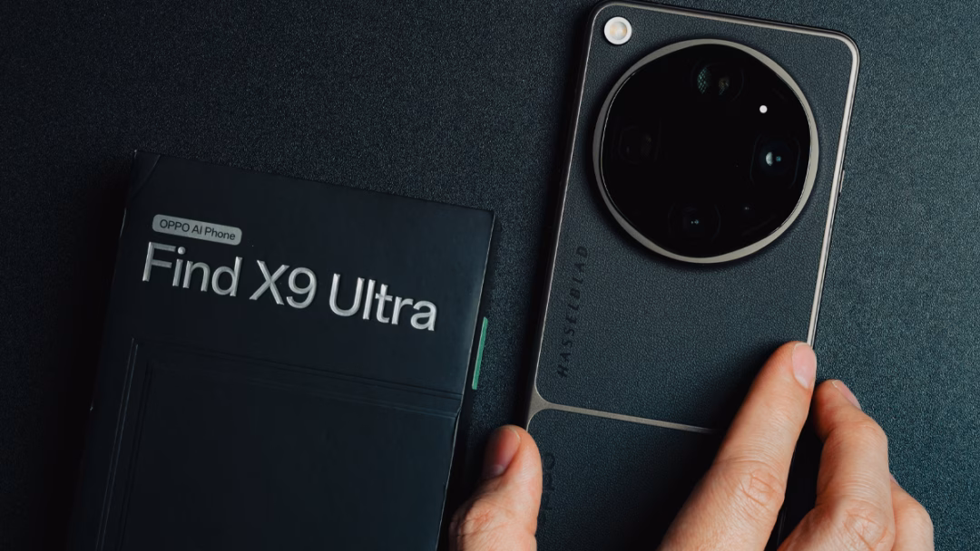 OPPO Find X9 Ultra mang ngôn ngữ thiết kế thời thượng, phù hợp làm phụ kiện thời trang (Ảnh: OPPO)